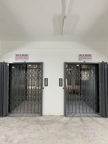 Brickwall Goodshoist type 2 (14)