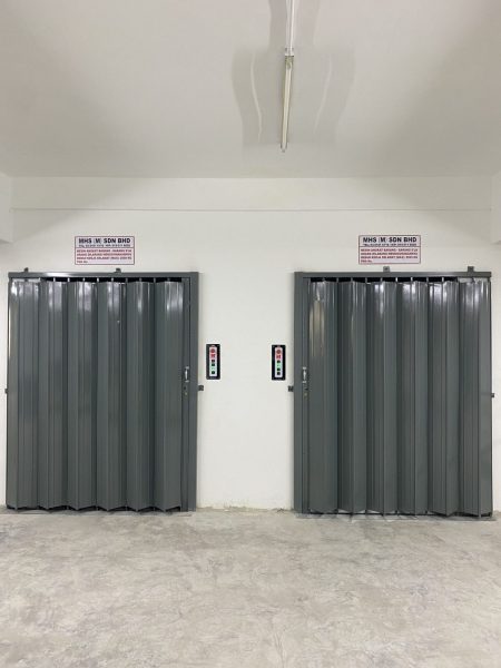 Brickwall Goodshoist type 2 (2)