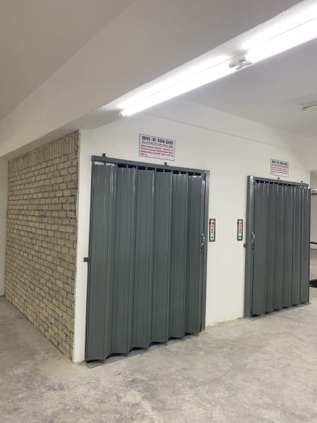 Brickwall Goodshoist type 2 (4)